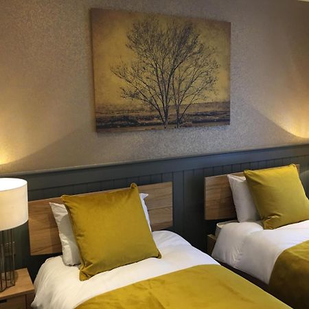 The Tower Arms Hotel Iver Zewnętrze zdjęcie